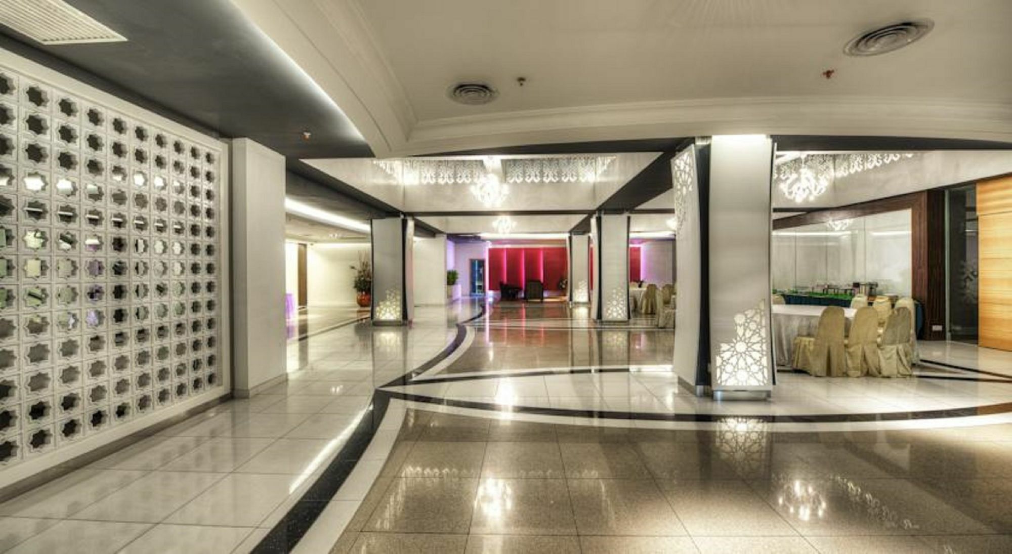 Raia Hotel كوتا كينابالو المظهر الخارجي الصورة